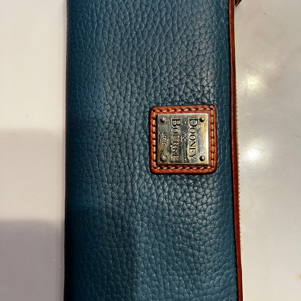 Dooney & Bourke teal Leather Zip Wallet